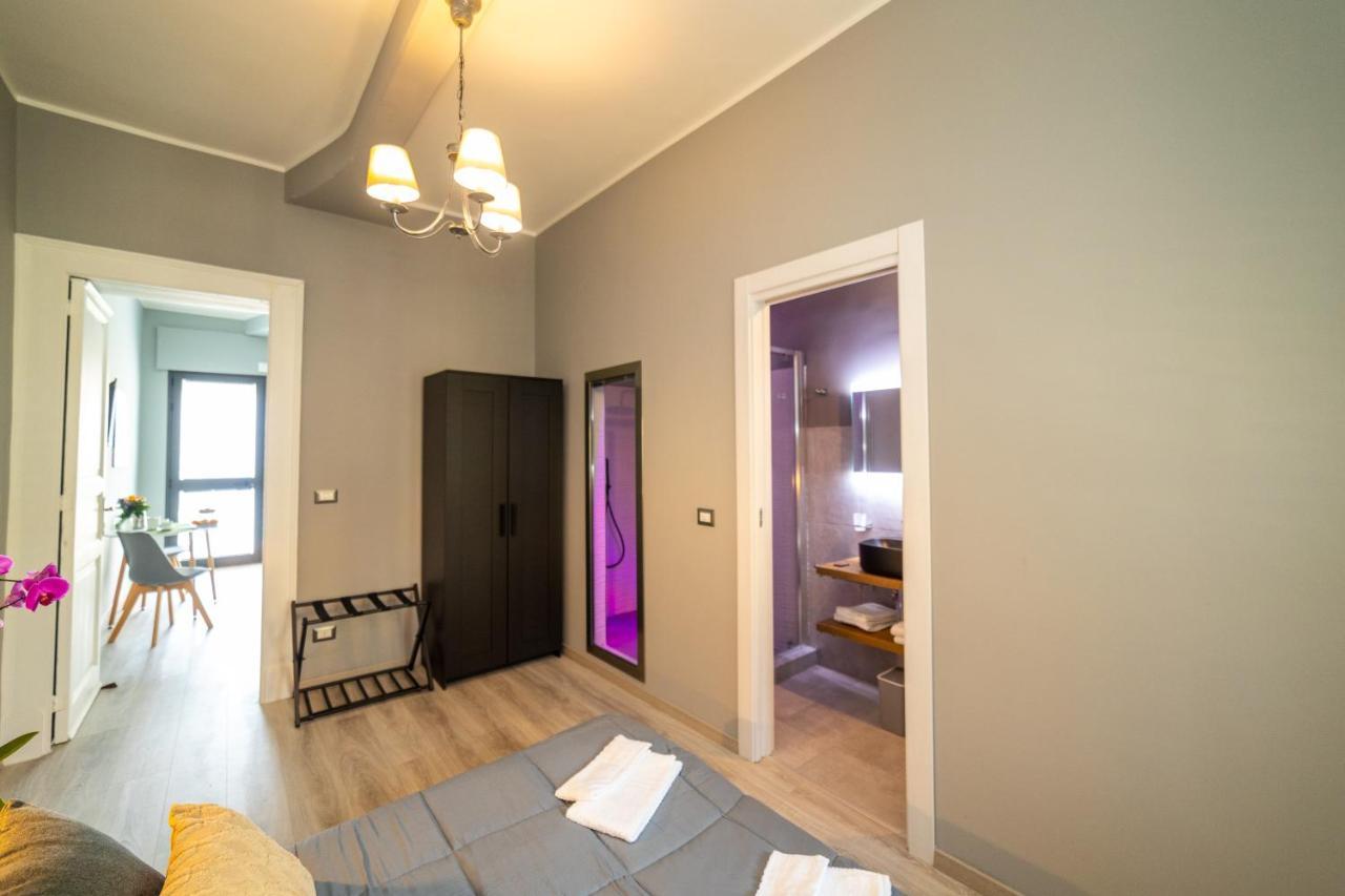 Loft85 - Self Check-In Centro! Appartement Messina Buitenkant foto